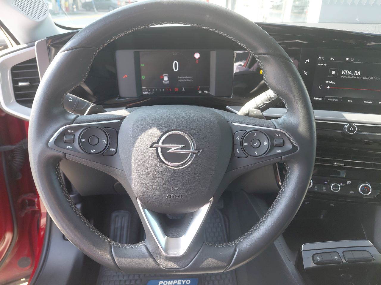 Opel Mokka — foto 25 de 34