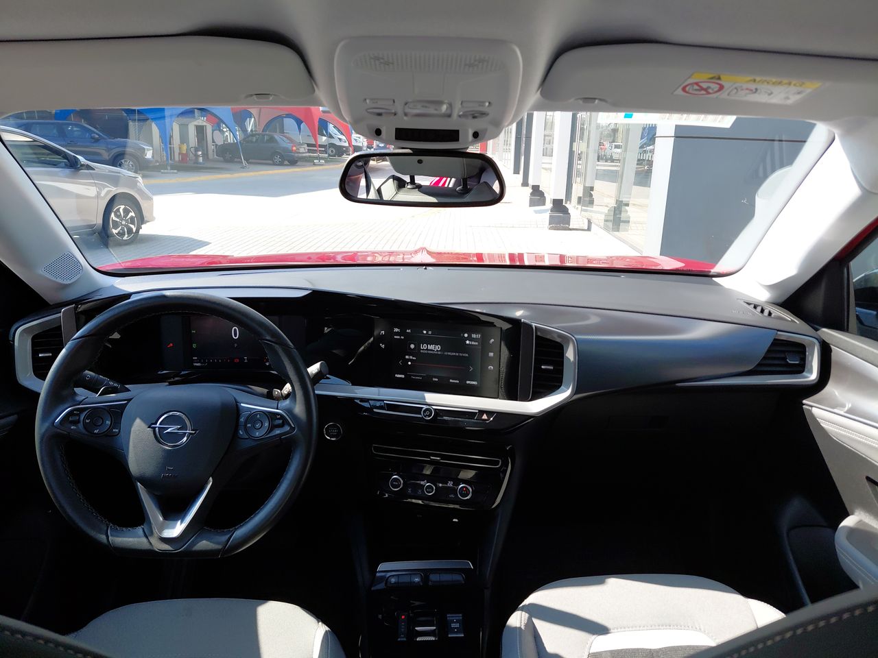 Opel Mokka — foto 10 de 34