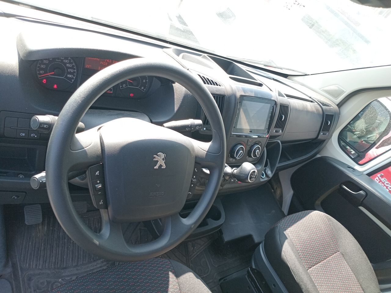 PEUGEOT - 29