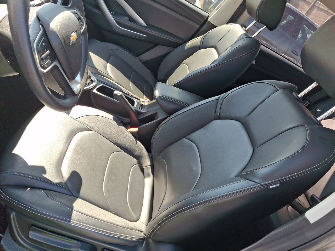 Chevrolet Captiva — foto 24 de 35
