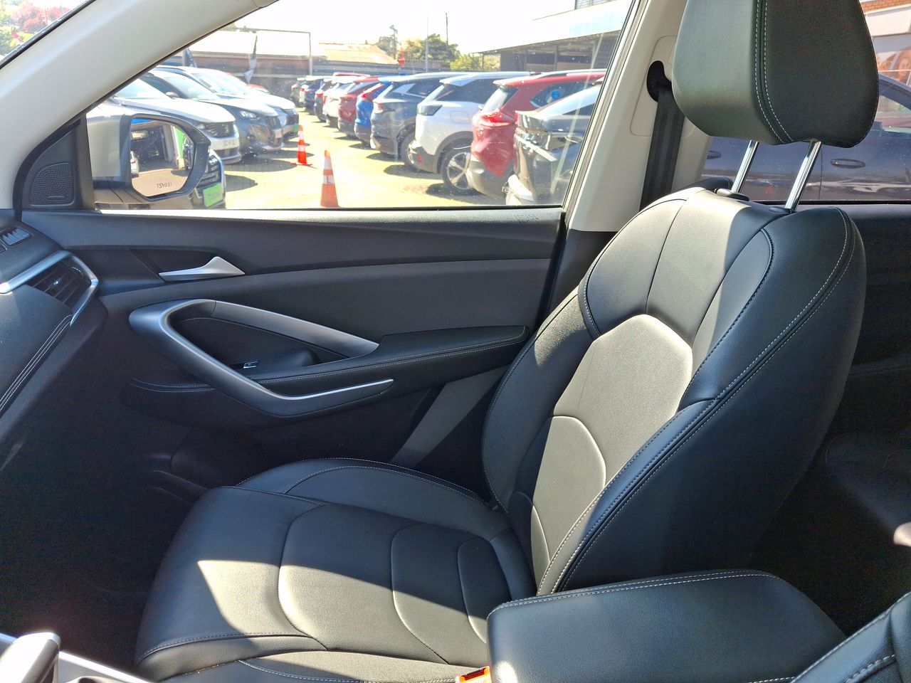 Chevrolet Captiva — foto 11 de 35