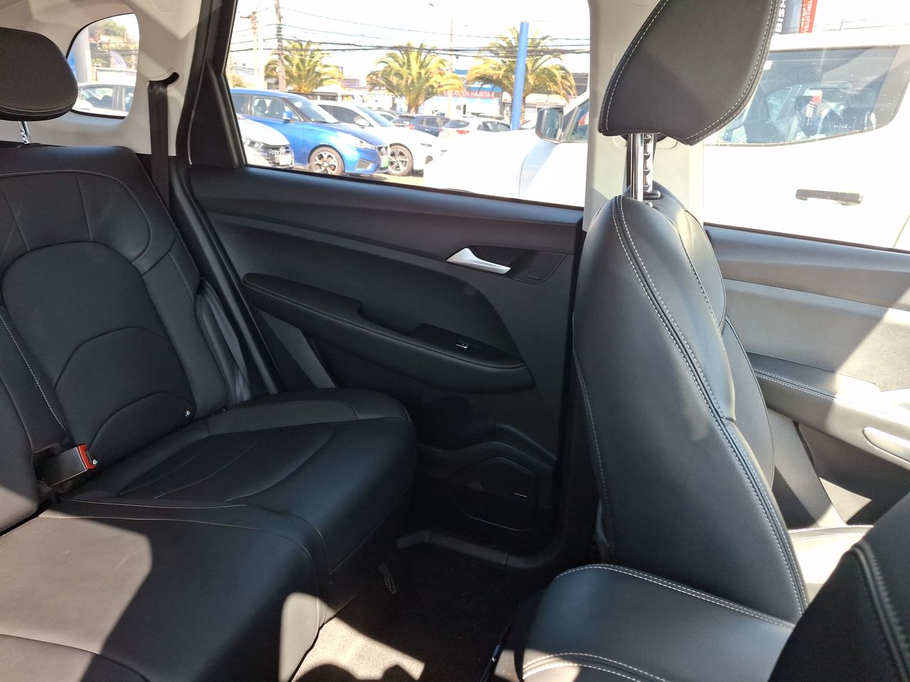 Chevrolet Captiva — foto 15 de 35