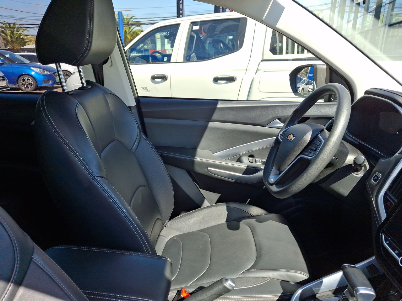 Chevrolet Captiva — foto 17 de 35