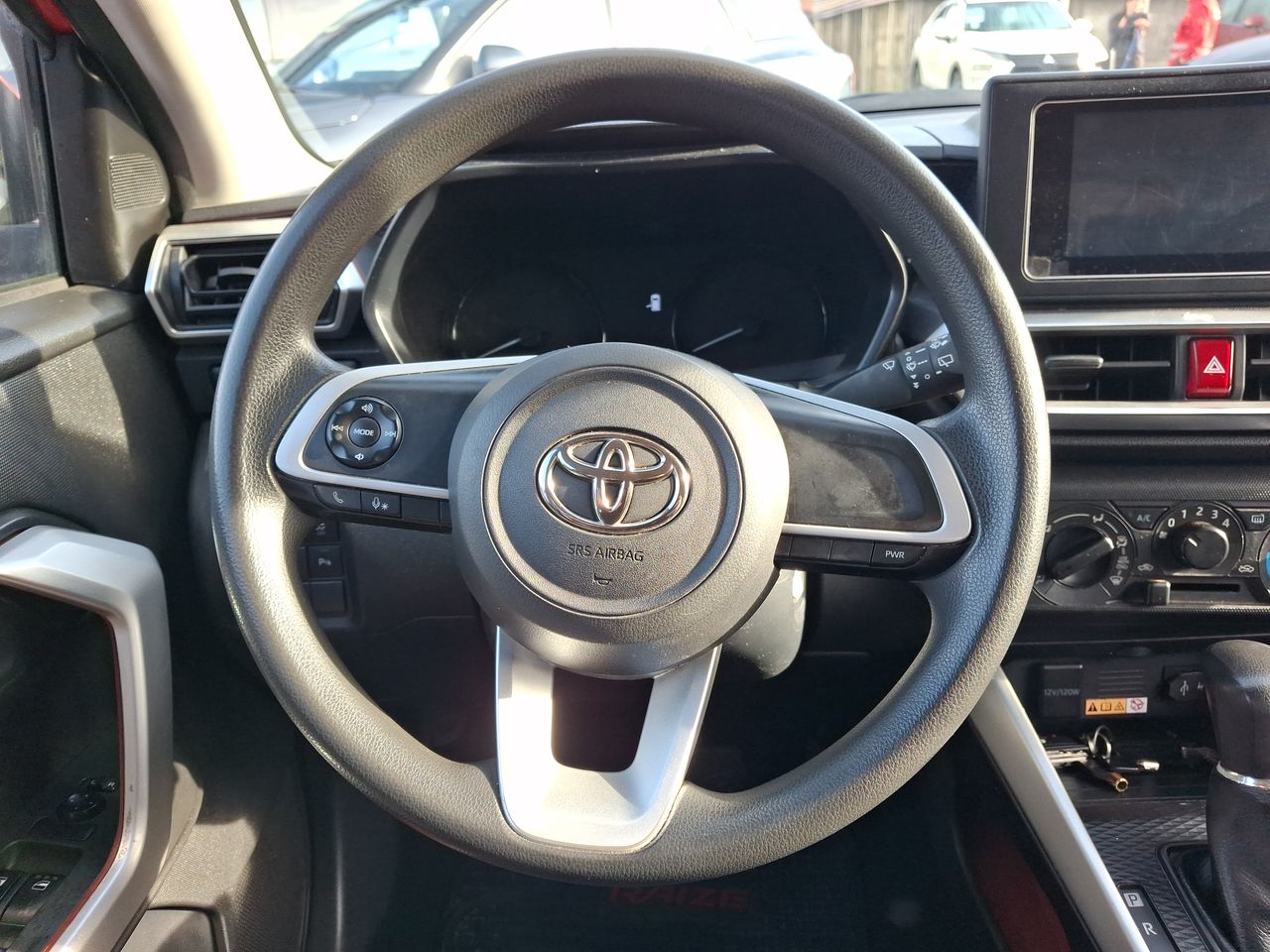 TOYOTA - 15