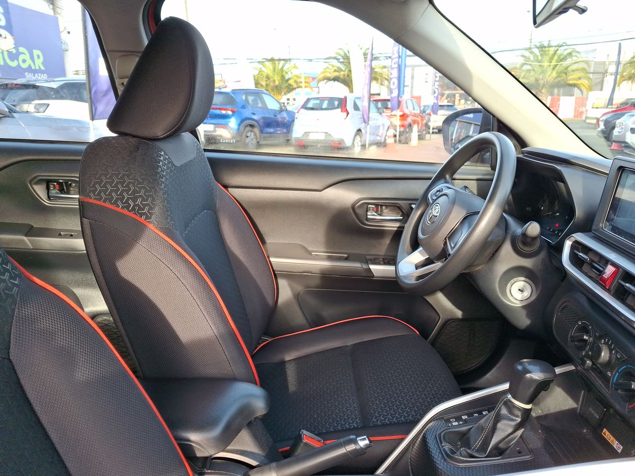 TOYOTA - 8