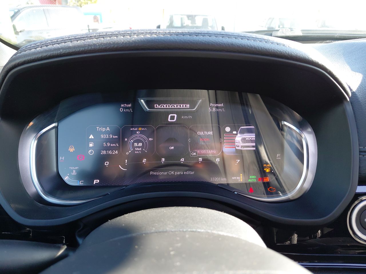 RAM 1500 — foto 18 de 26