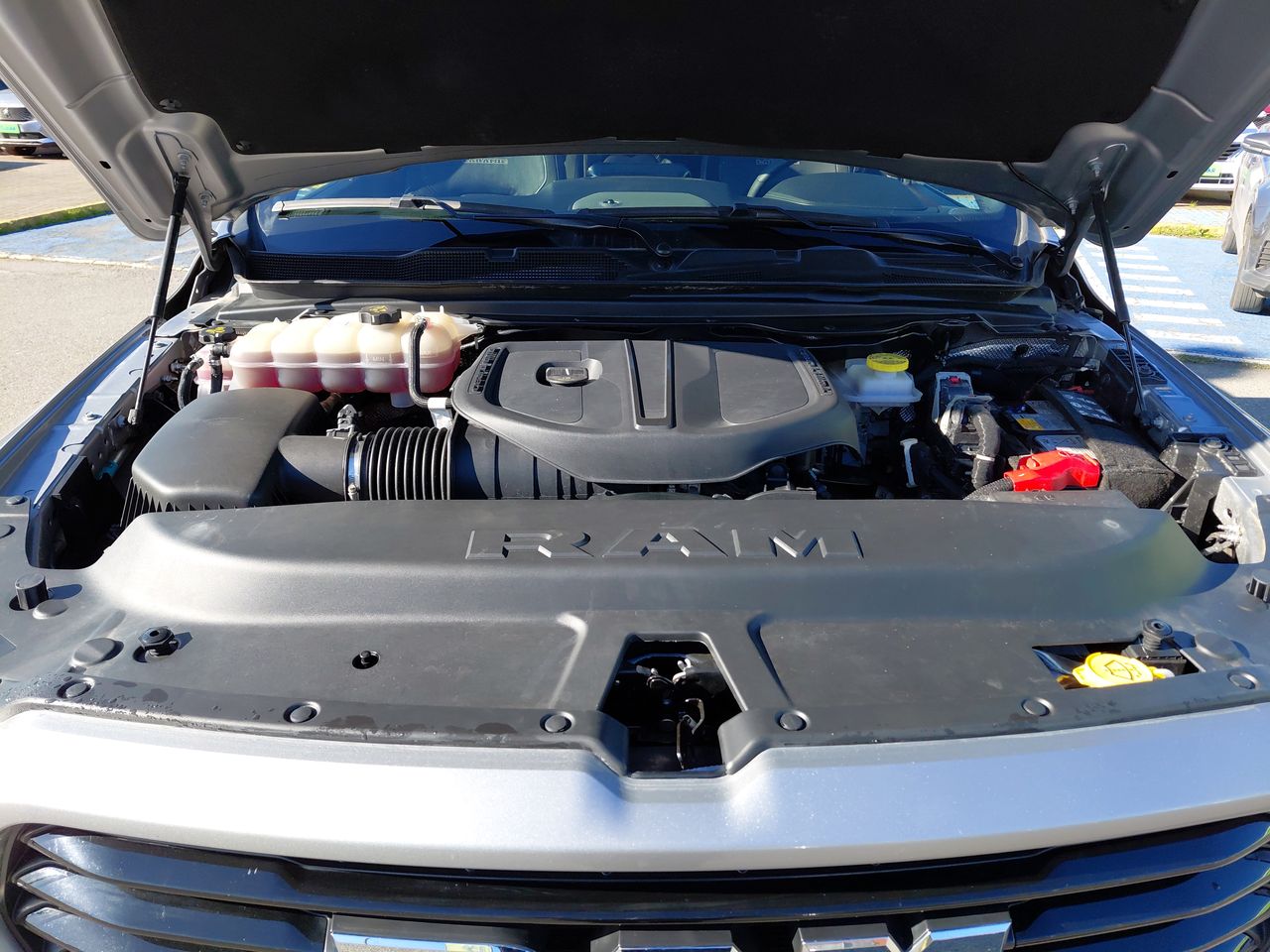 RAM 1500 — foto 9 de 26