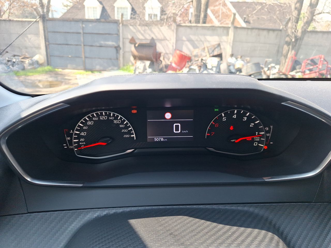 PEUGEOT - 20