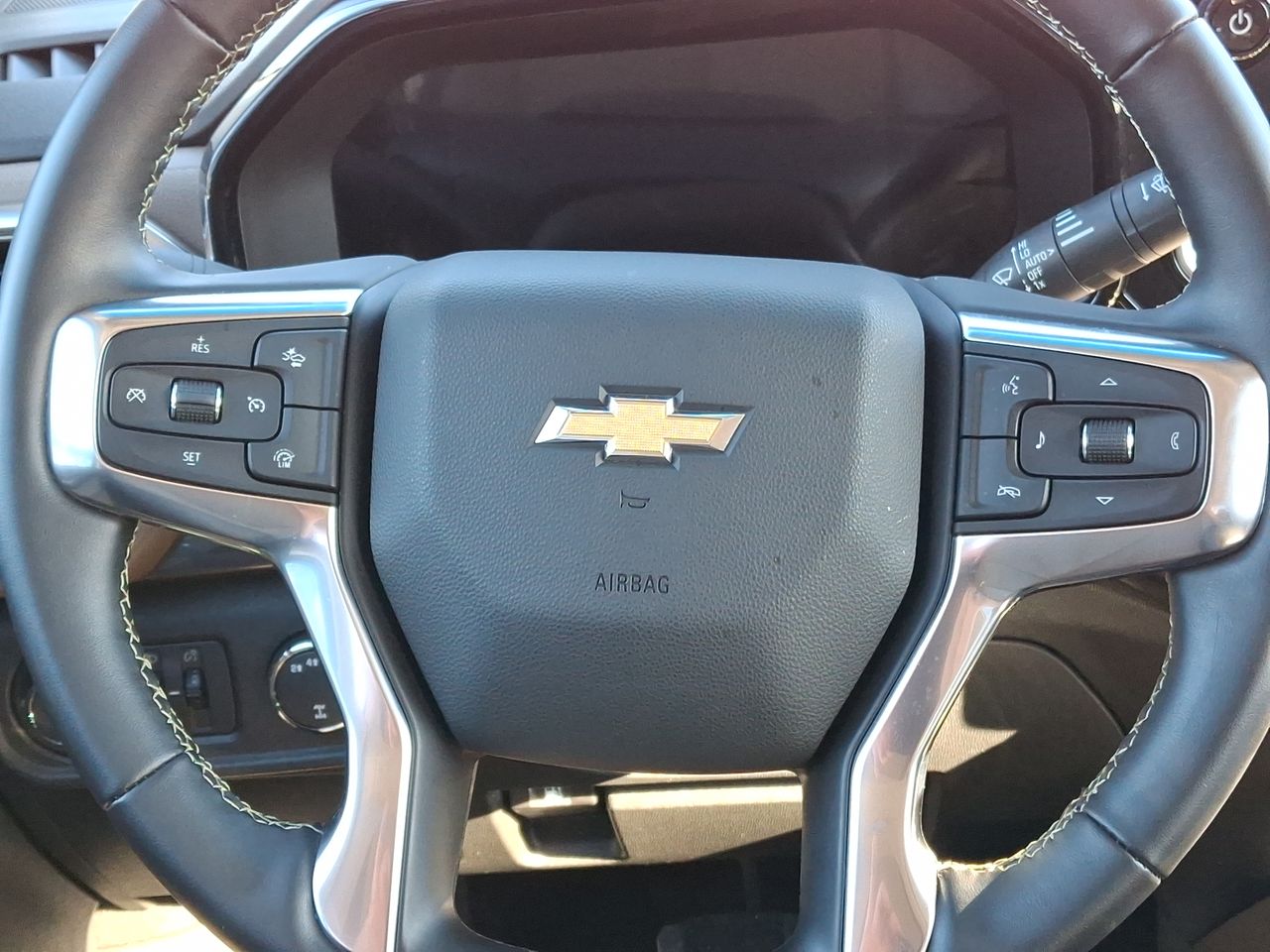 CHEVROLET - 27
