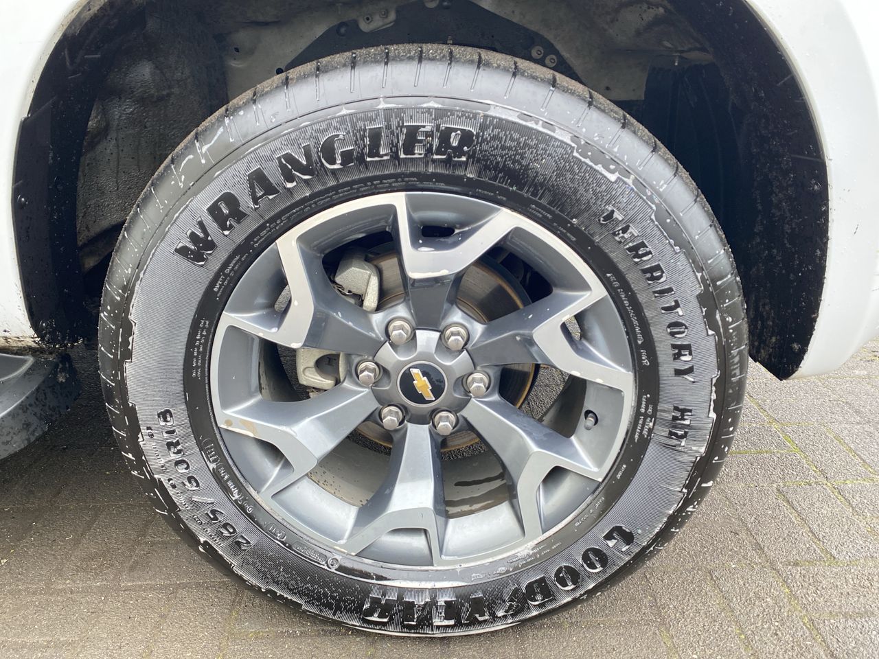 CHEVROLET - 15