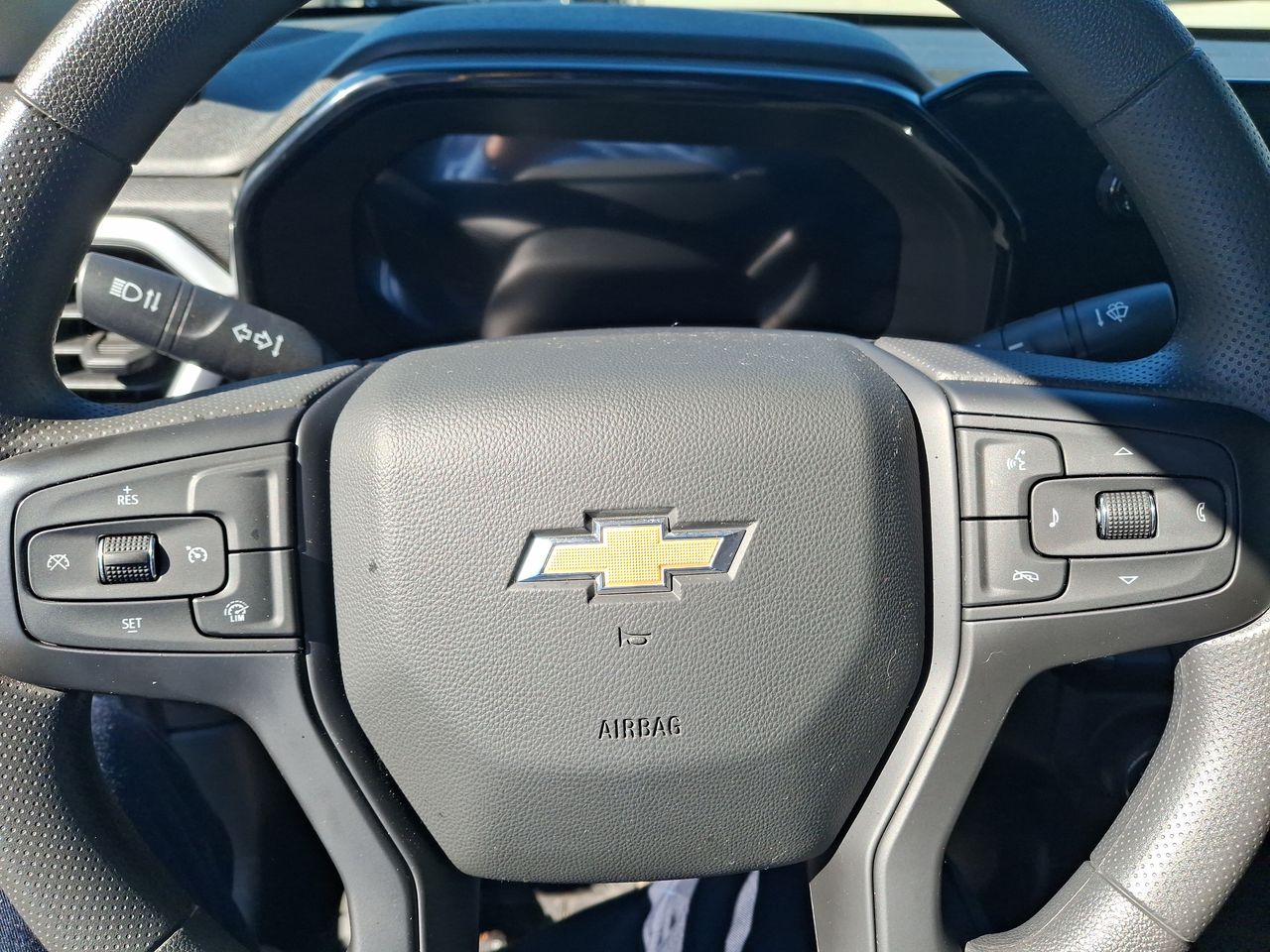 CHEVROLET - 26