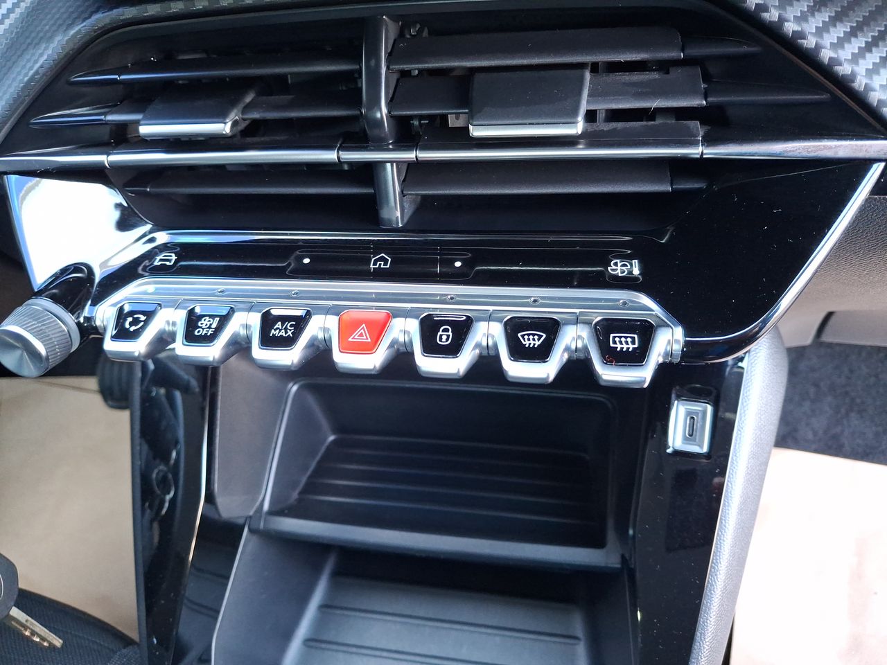 PEUGEOT - 21
