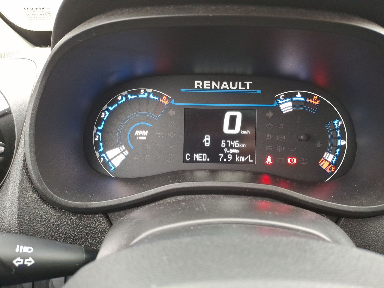RENAULT - 24