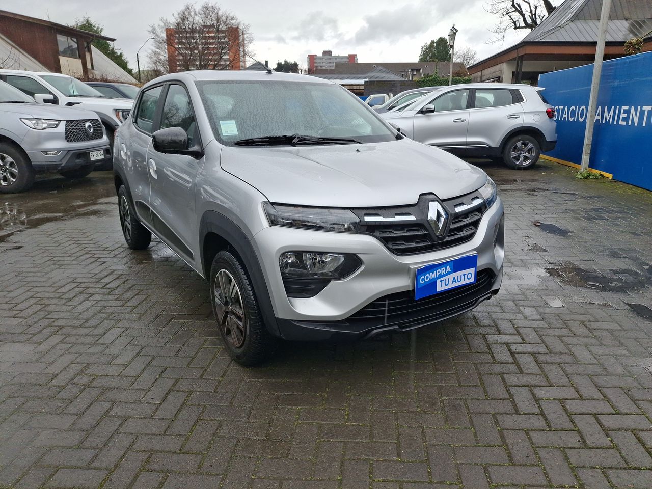 RENAULT - 1