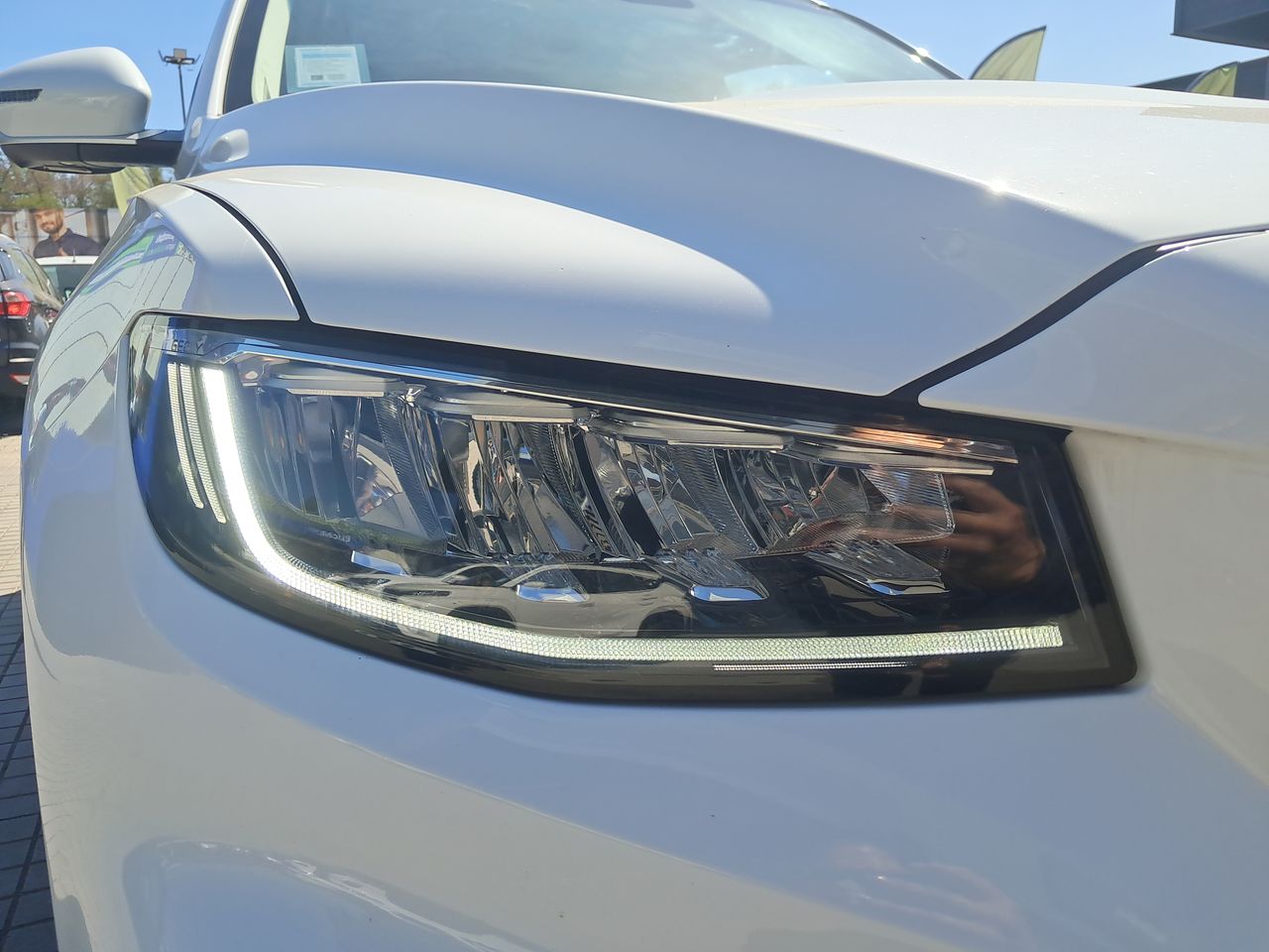 GEELY - 18
