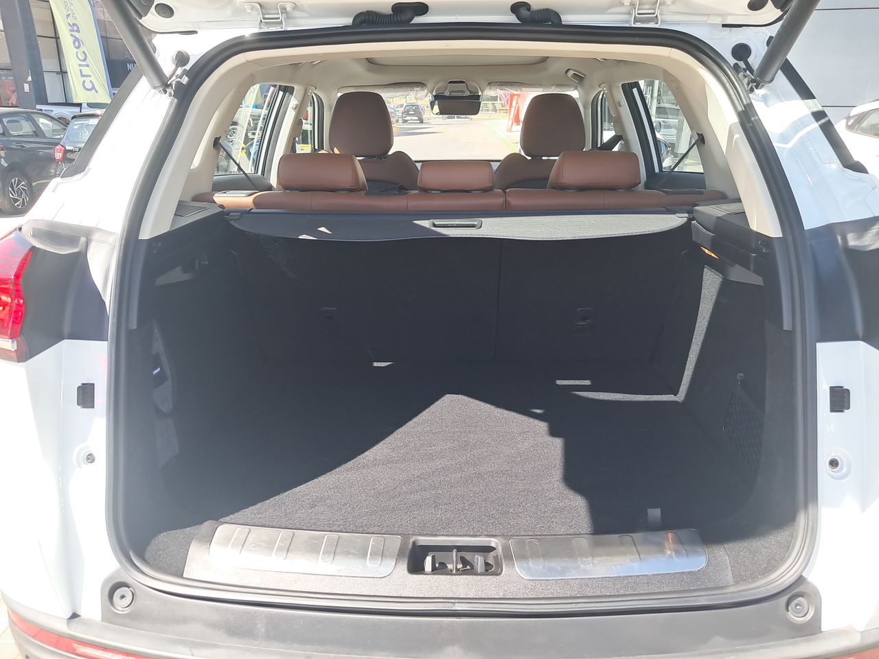 GEELY - 21