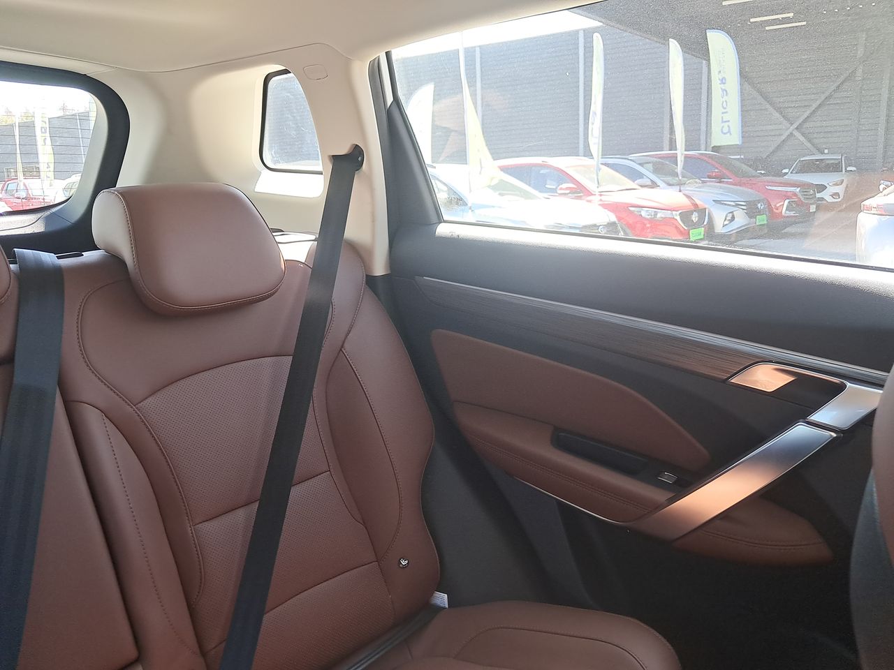 GEELY - 14