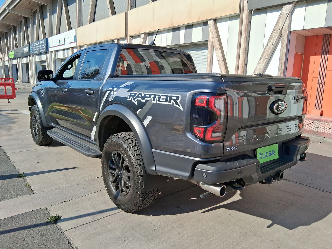 FORD - 4