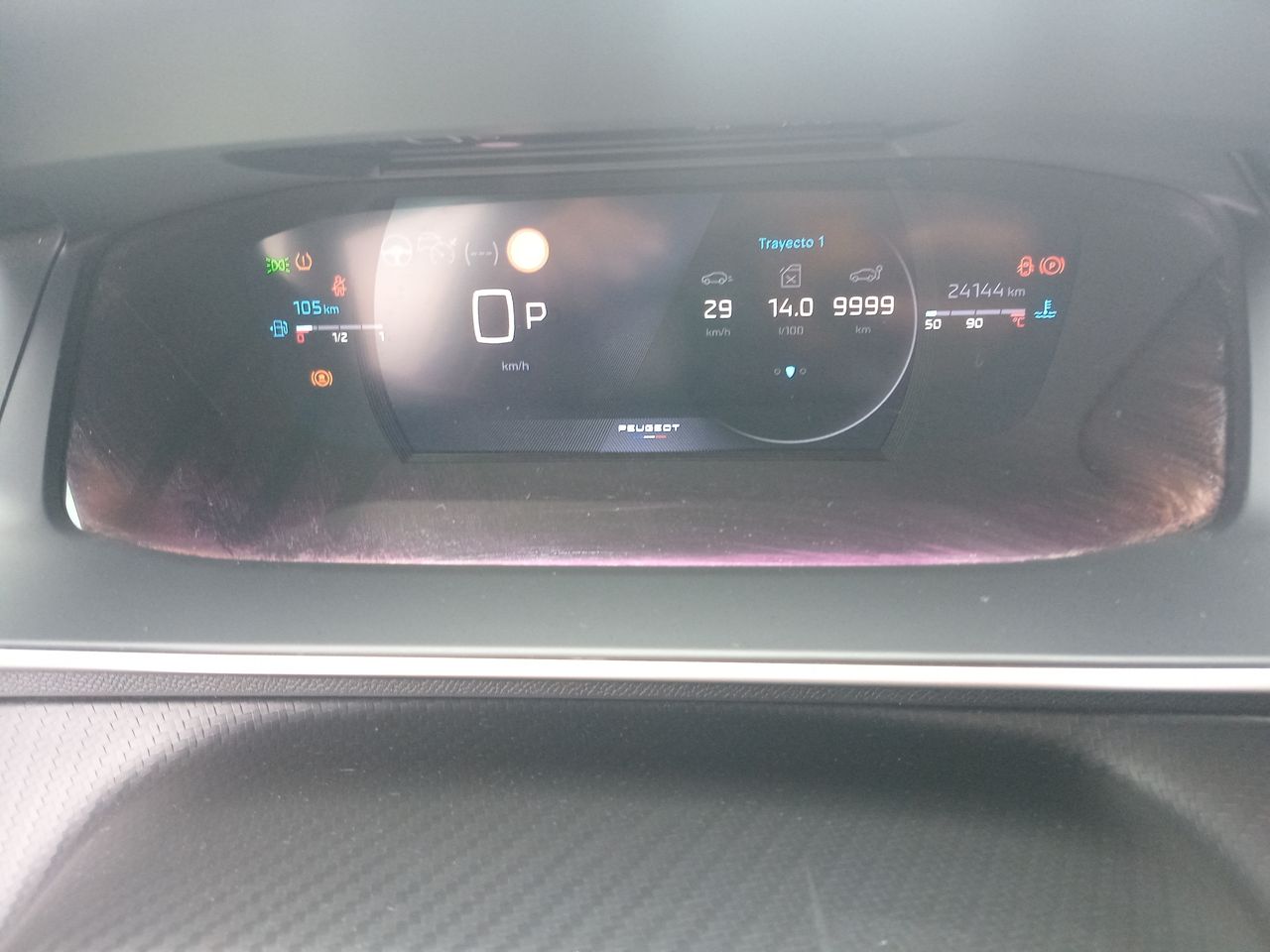 Peugeot 2008 — foto 19 de 28