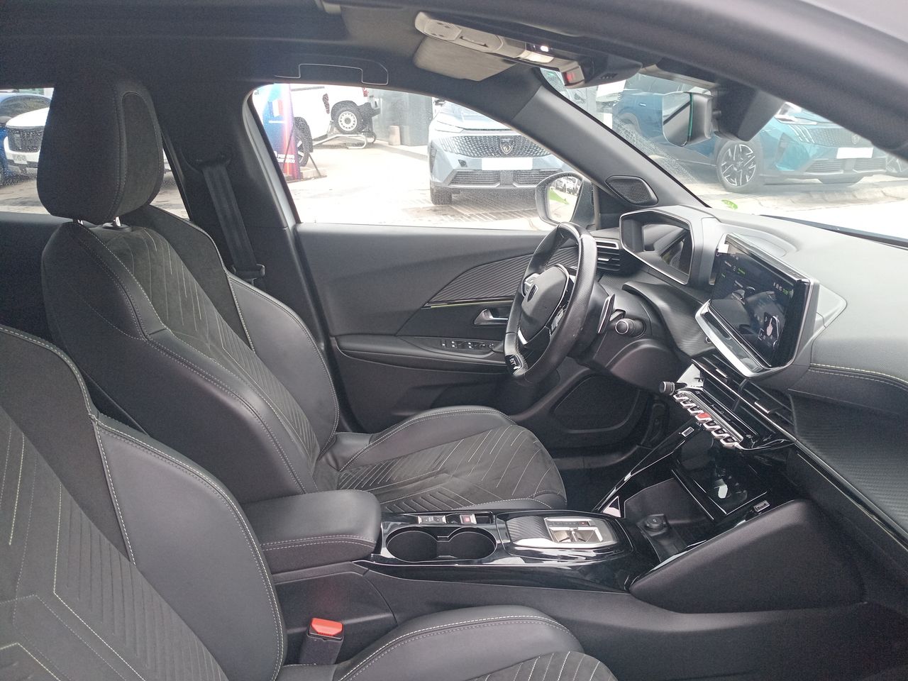 PEUGEOT - 6