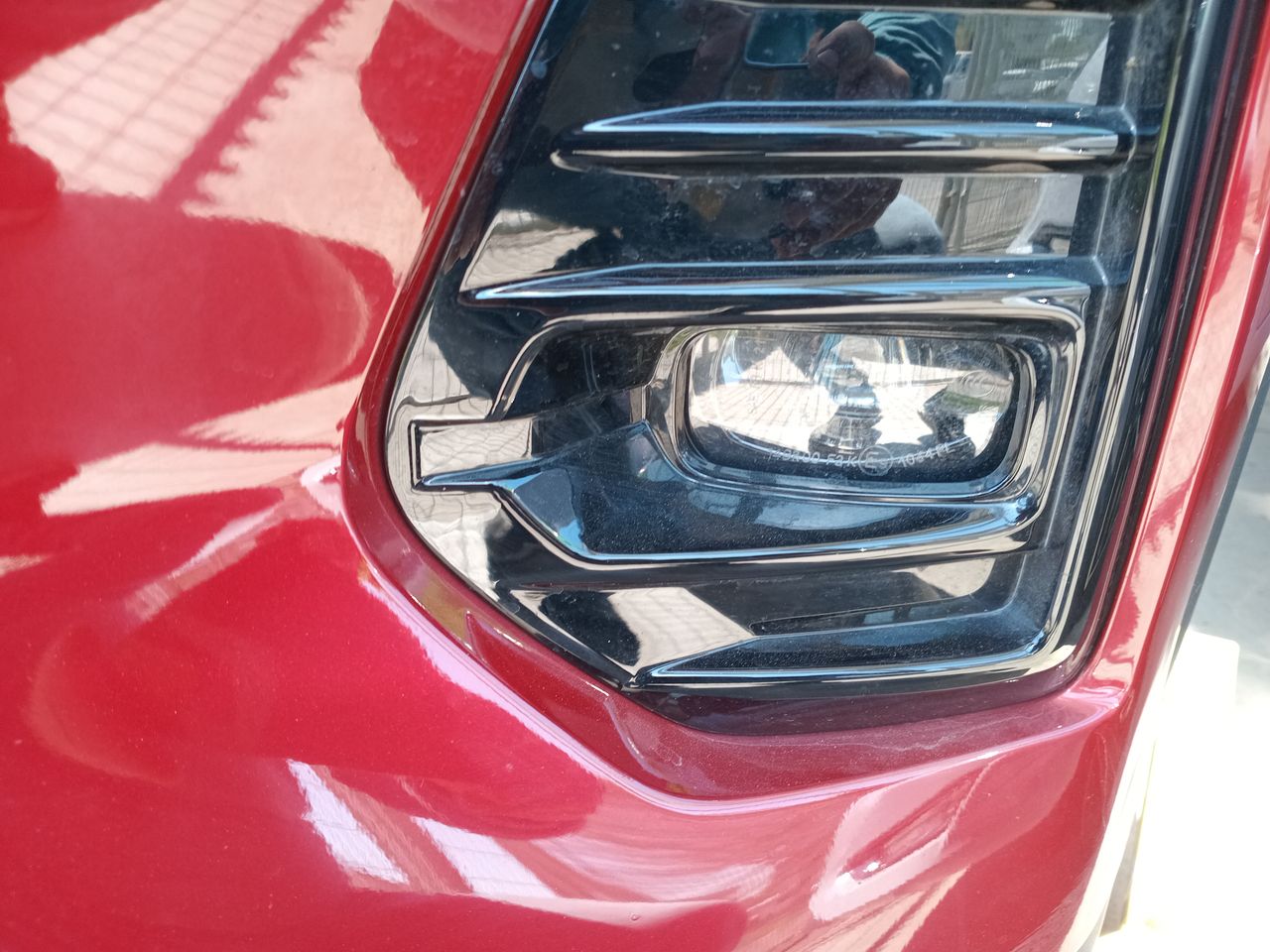 NISSAN - 20