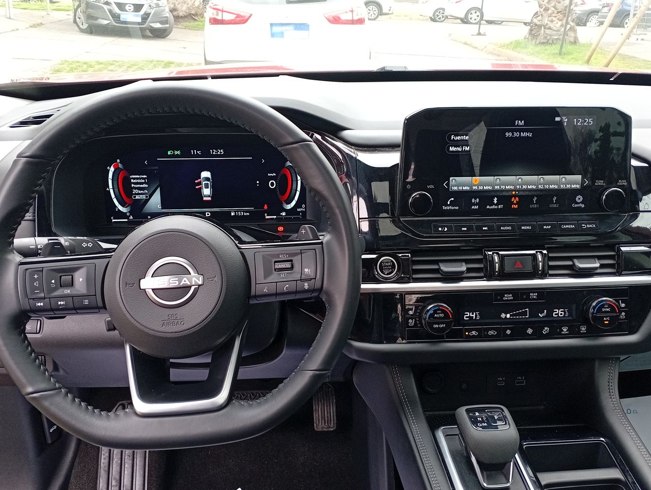 NISSAN - 33