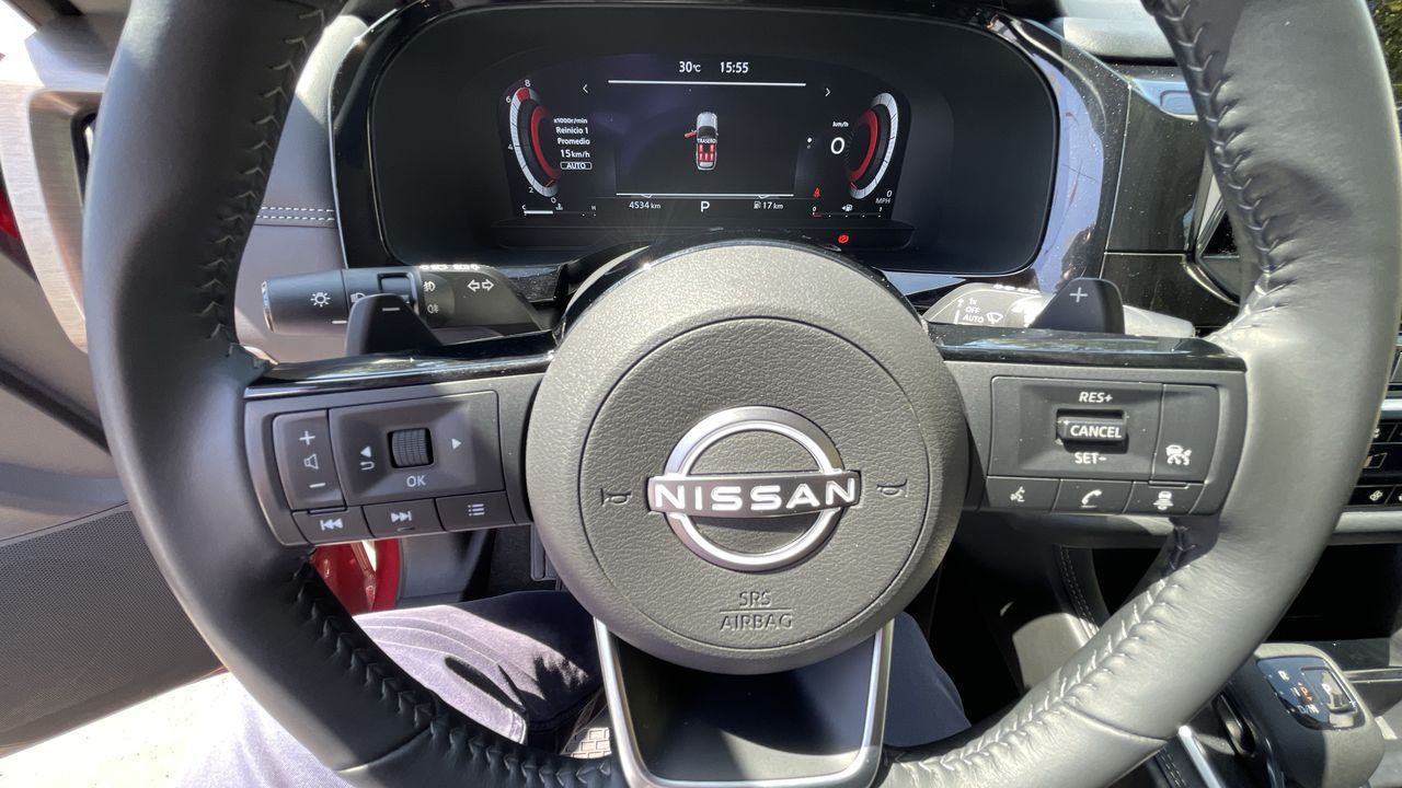 NISSAN - 23