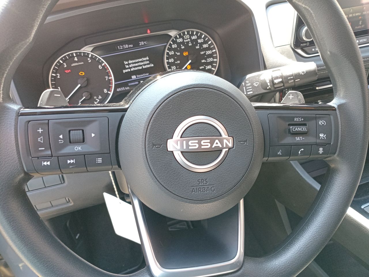 NISSAN - 26