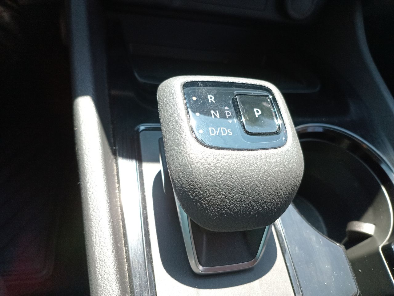 NISSAN - 31