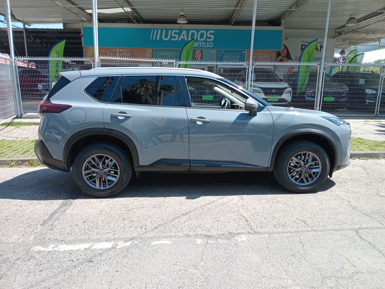 NISSAN - 8