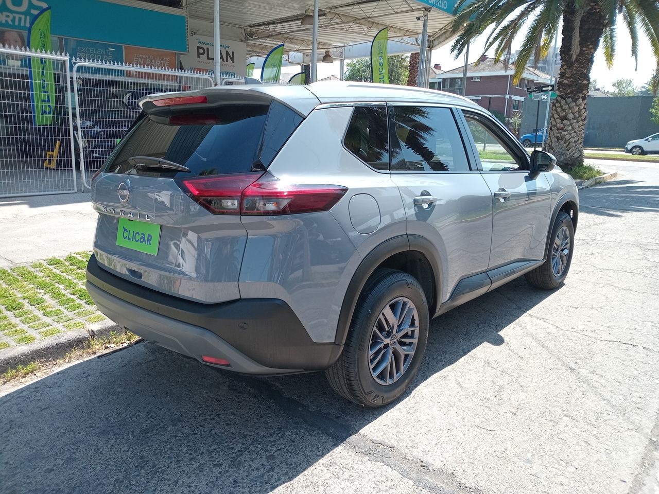 NISSAN - 7