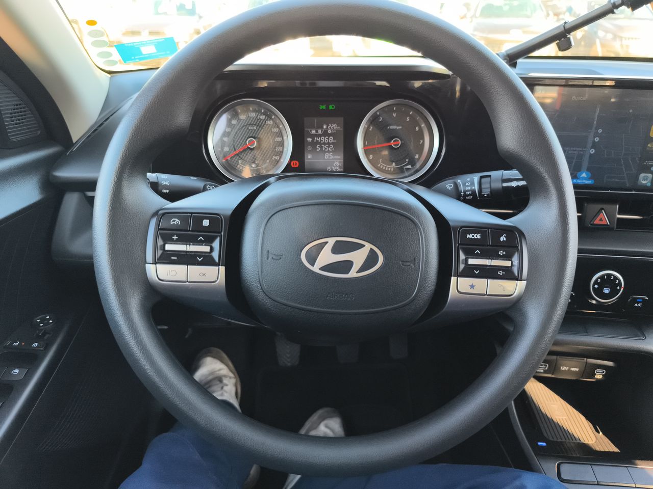 HYUNDAI - 23