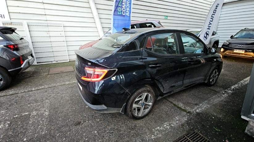 HYUNDAI - 3