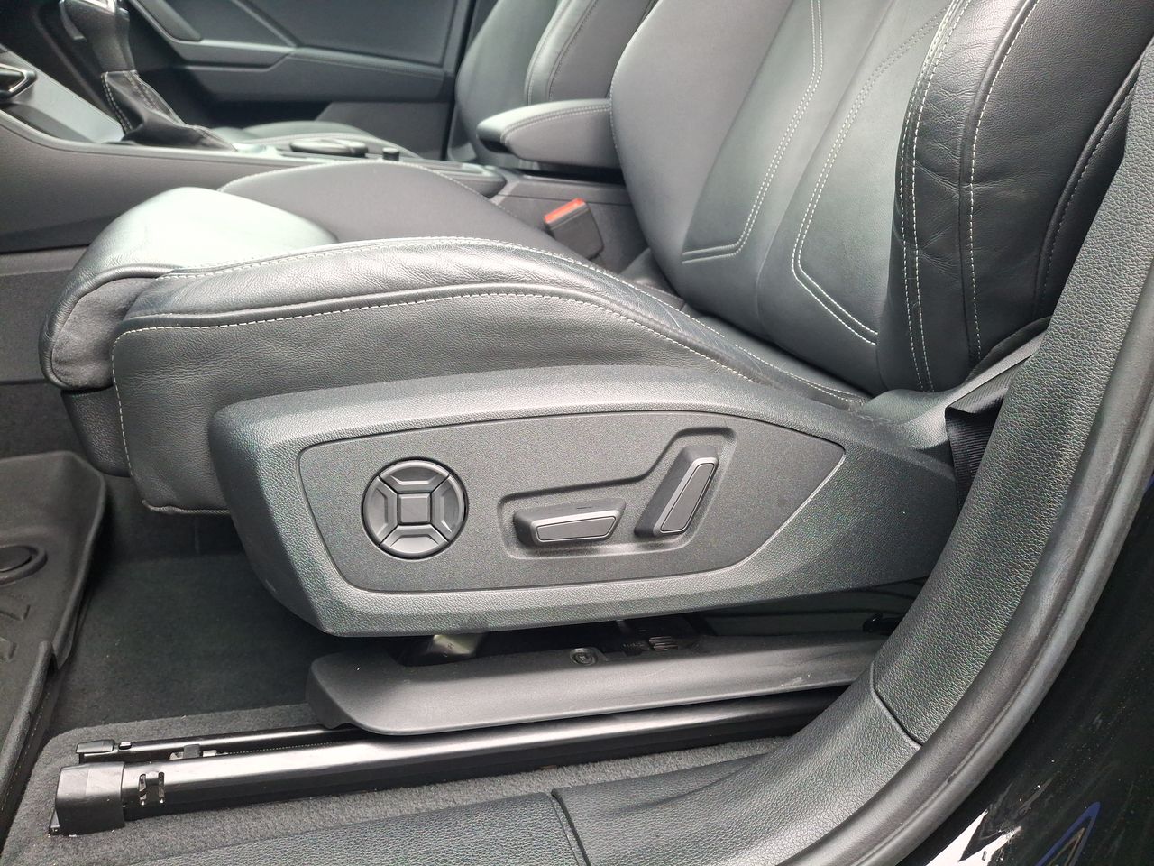 AUDI - 14
