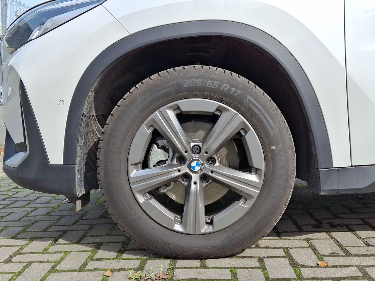 BMW - 17