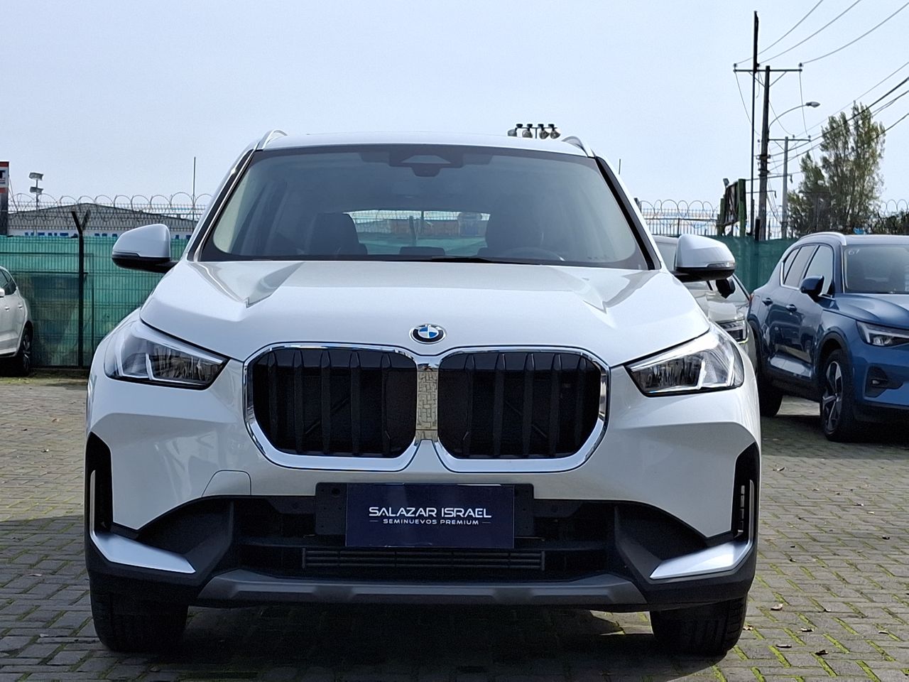 BMW - 2