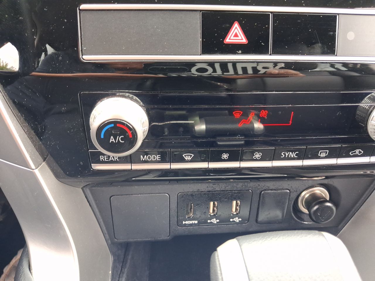 Mitsubishi Montero Sport — foto 22 de 29