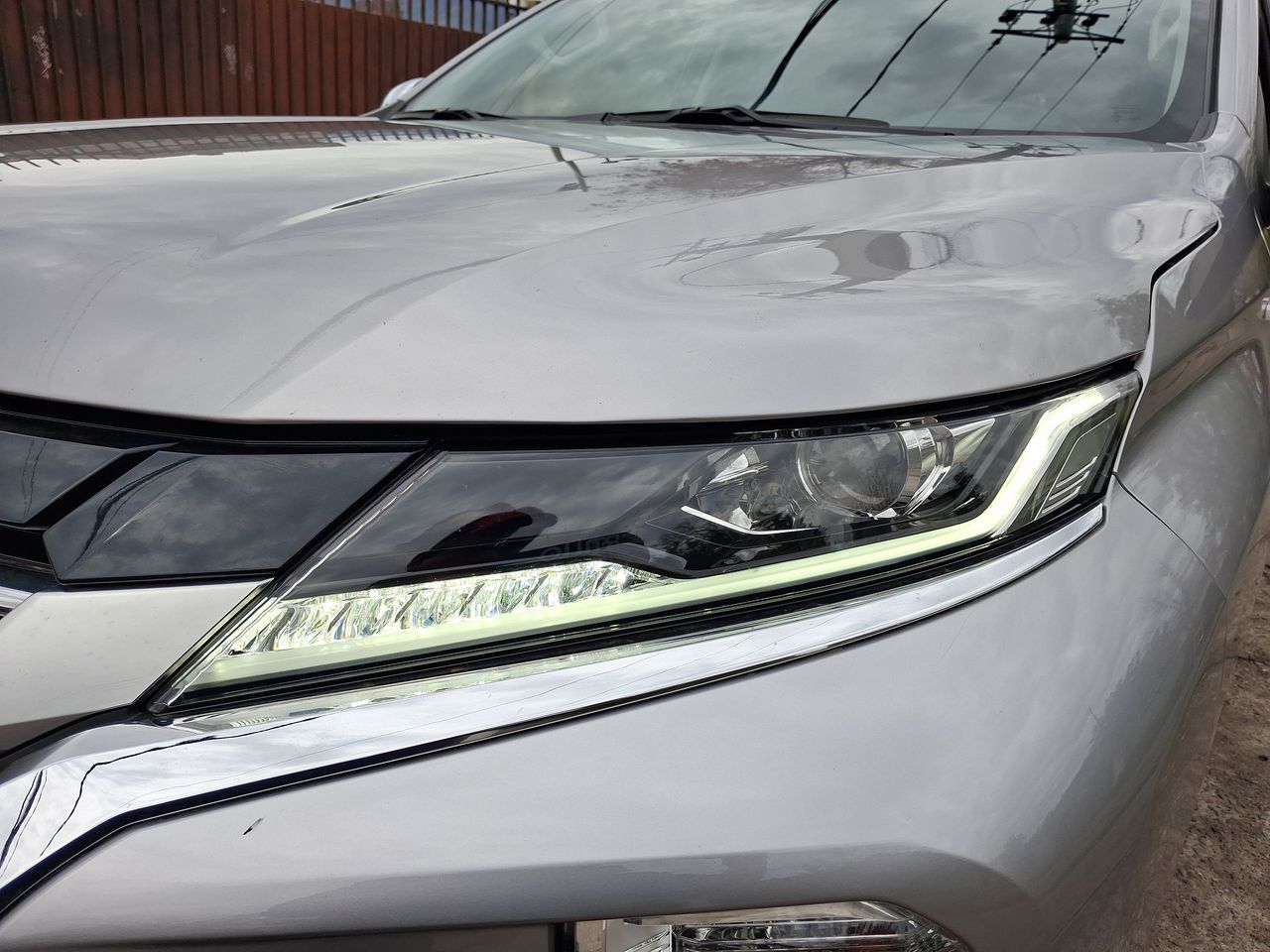 Mitsubishi Montero Sport — foto 10 de 29