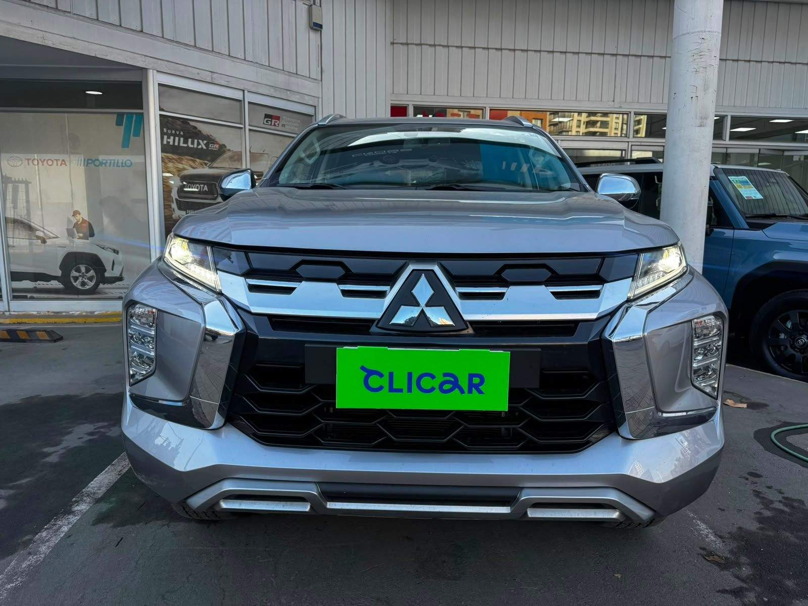 MITSUBISHI - 1