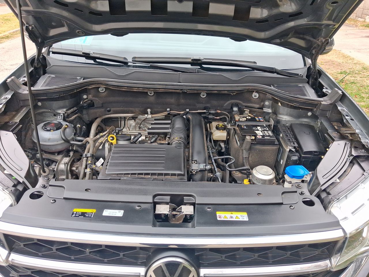 VOLKSWAGEN - 8