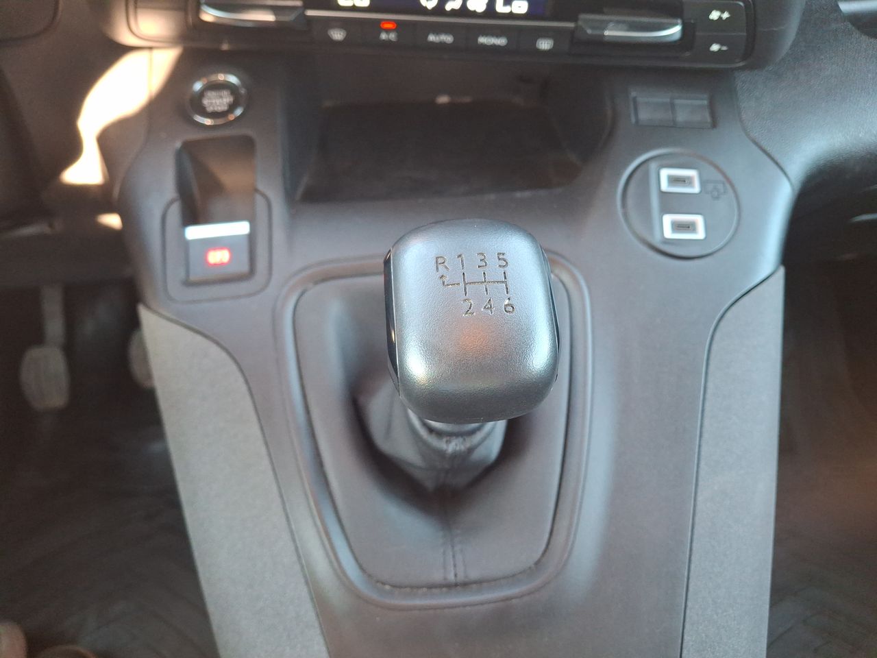 PEUGEOT - 20