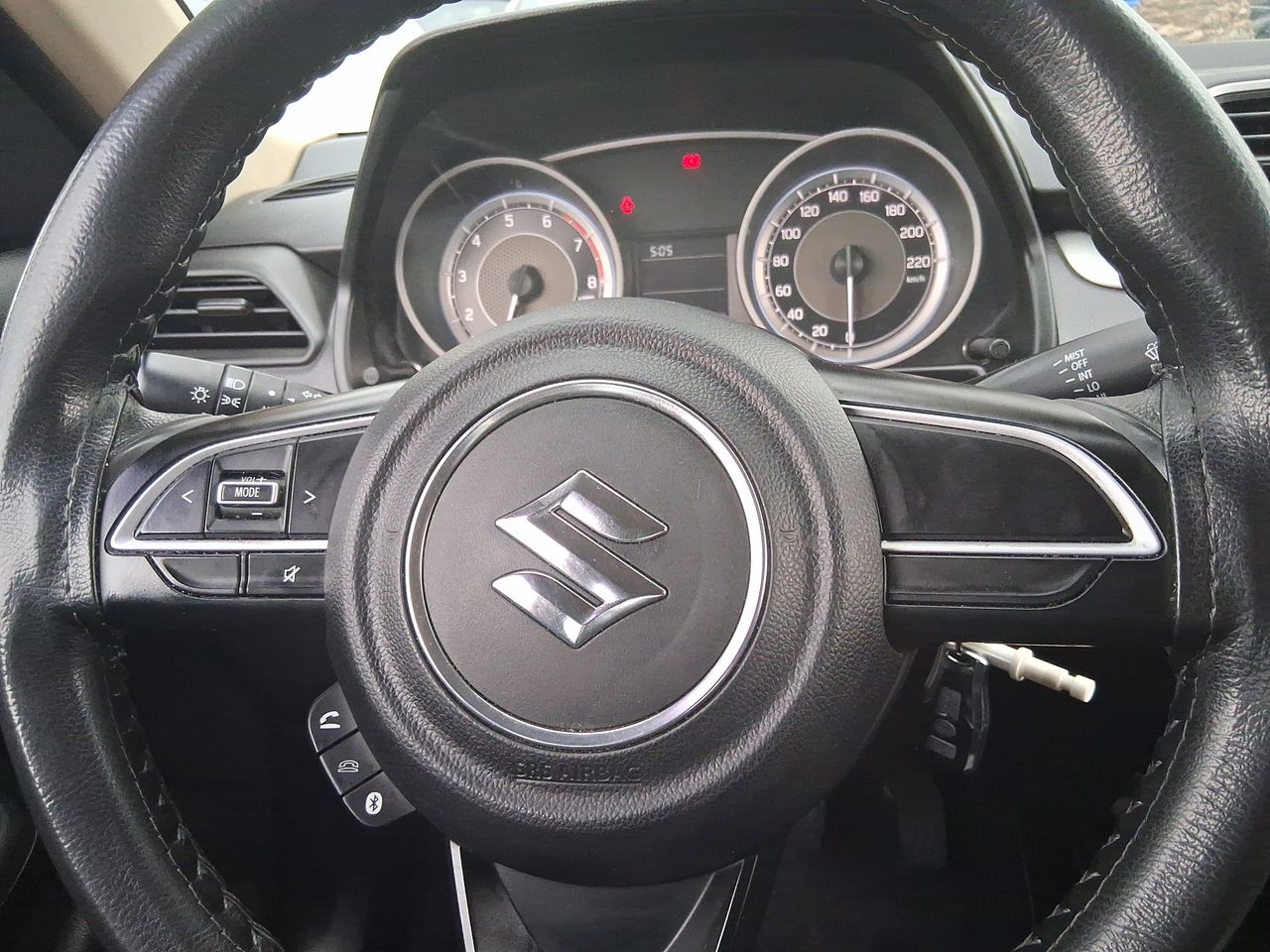 SUZUKI - 27