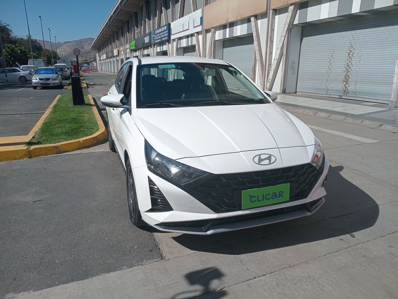 HYUNDAI - 1