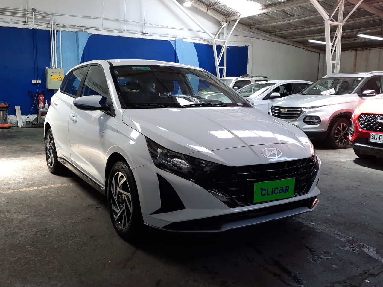 HYUNDAI - 1