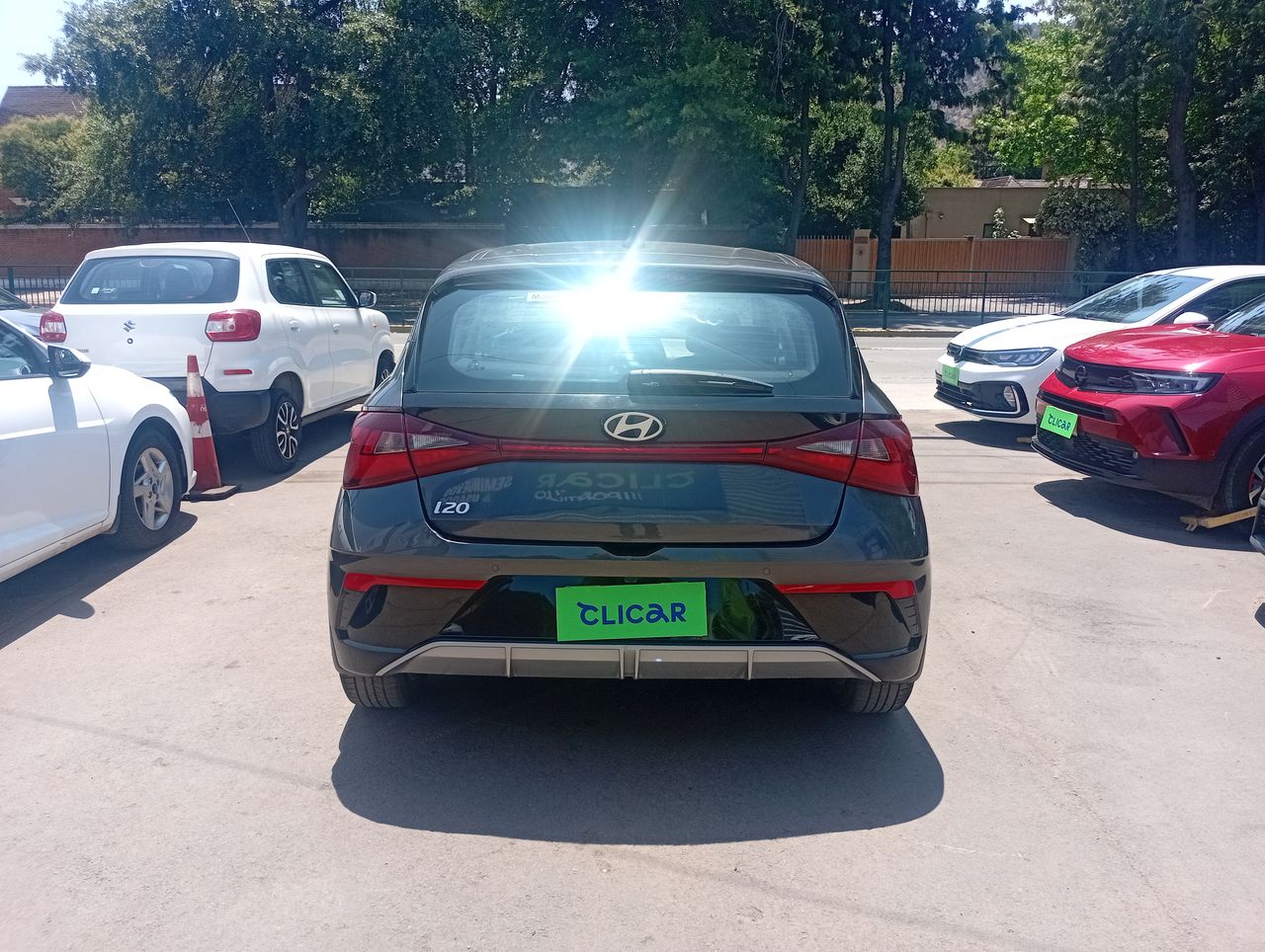 HYUNDAI - 6