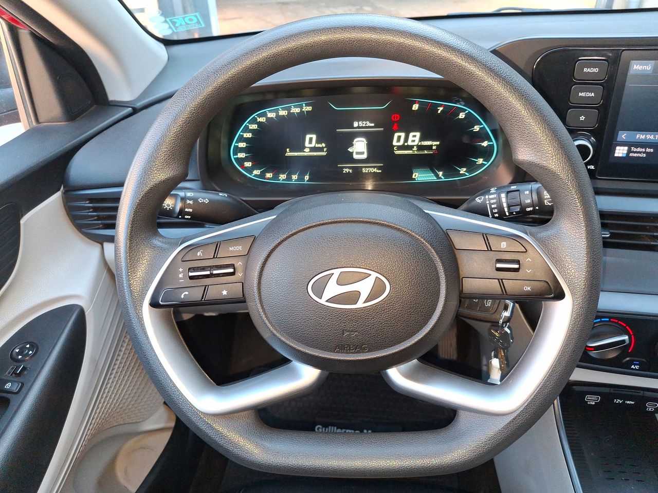 HYUNDAI - 24