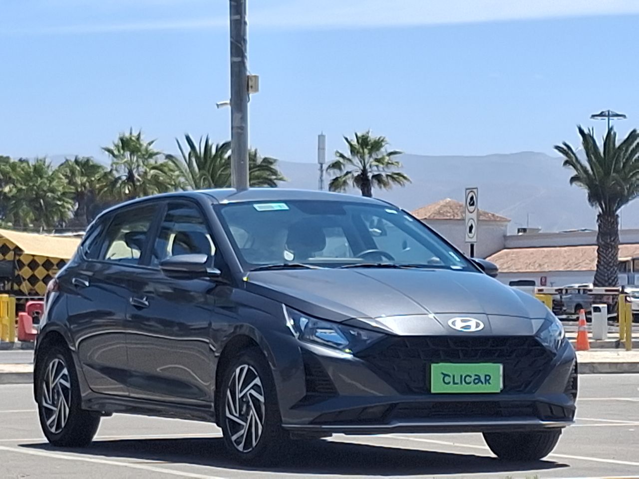 HYUNDAI - 1