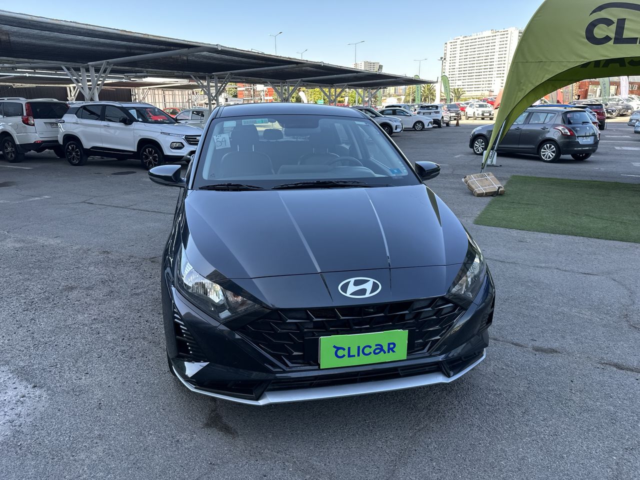 HYUNDAI - 2