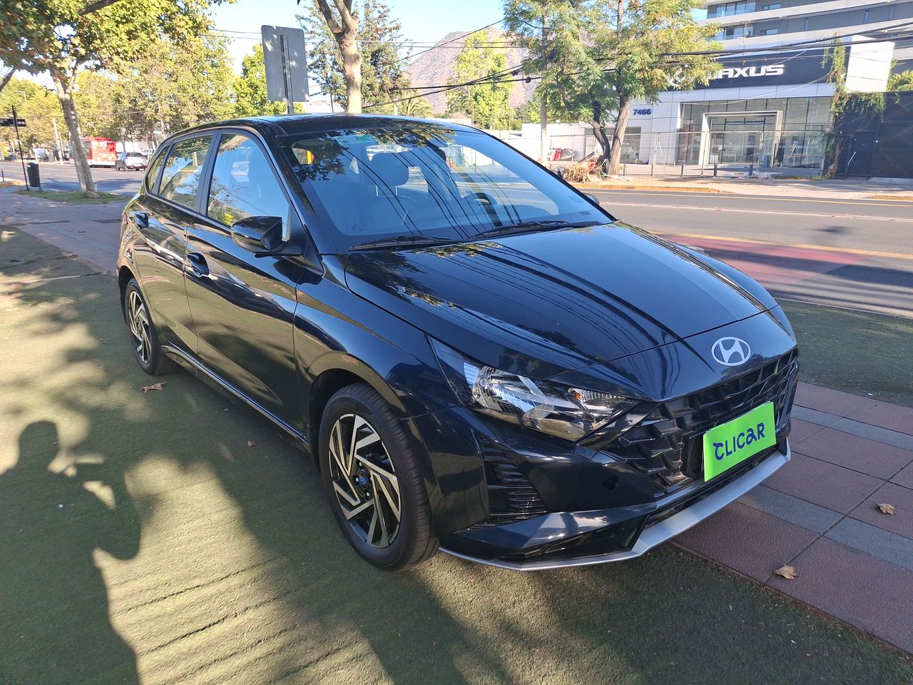 HYUNDAI - 1