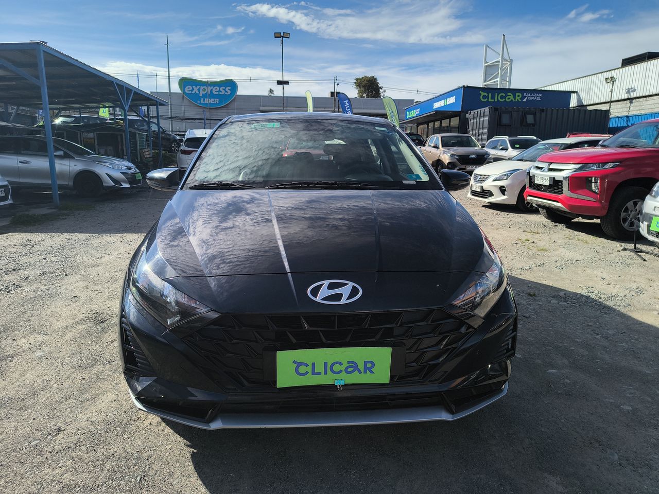 HYUNDAI - 2